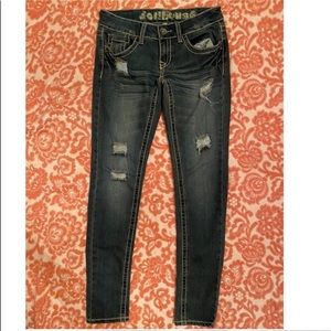 Dollhouse skinny jeans
